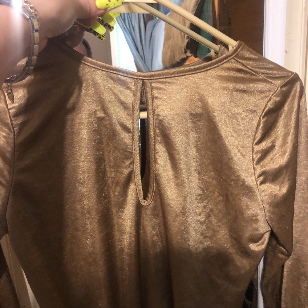 GOLD ROMPER - Picture 2 of 4